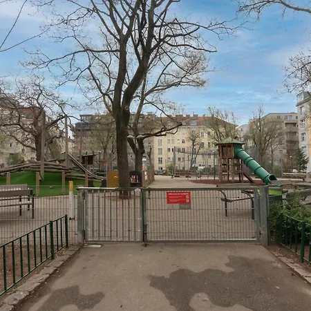 Apartment Ruhiges In 15 Min Zum Zentrum