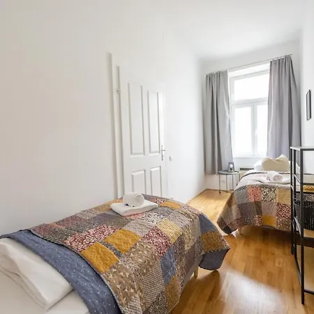 Roksox-home Meidling Schloss Schoenbrunn Апартаменты *