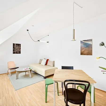 Apartment Ding Design In Brigittenau *
