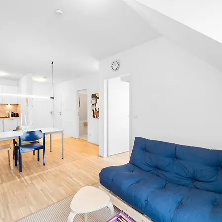 Ding Design In Brigittenau Apartment Vienna