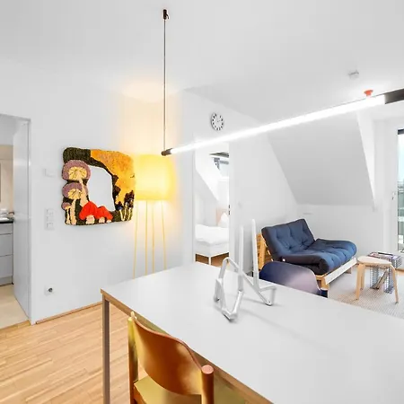 Apartment Ding Design In Brigittenau *