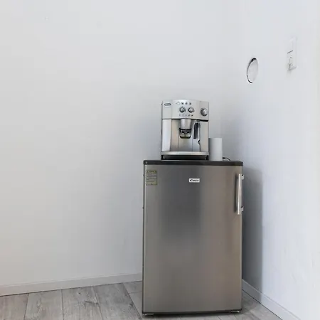 Pleasant 1br Aprt. Near The Danube & Millenium T. Апартаменты