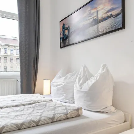 Pleasant 1br Aprt. Near The Danube & Millenium T. * Вена