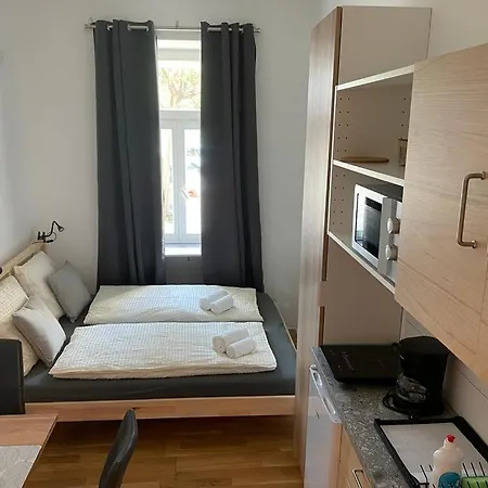 Luna * Vienna