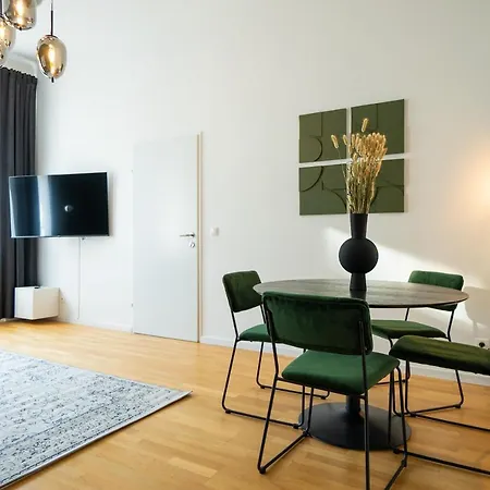 Apartment Belvedere Castle View: Chic Vienna