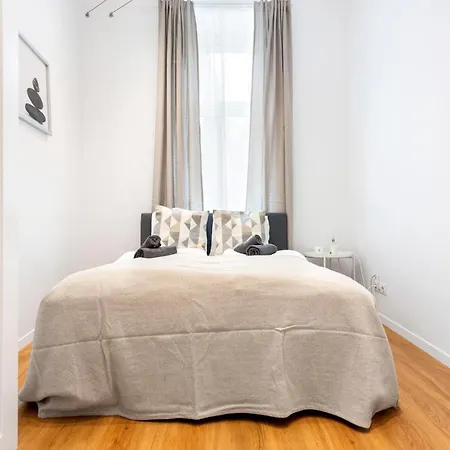 Nice Central City Room * Vienna
