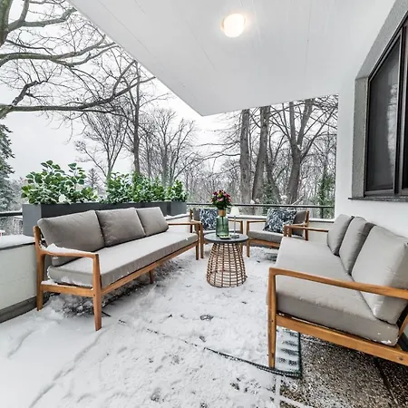 Porsche Mit Garten Und Garage In Bestlage Von Doebling In Vienna