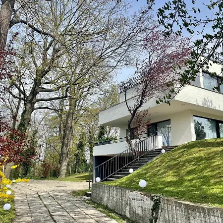 Apartment Porsche Mit Garten Und Garage In Bestlage Von Doebling In Vienna