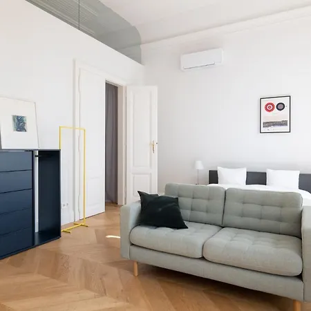 2-bedroom With Private Library *
