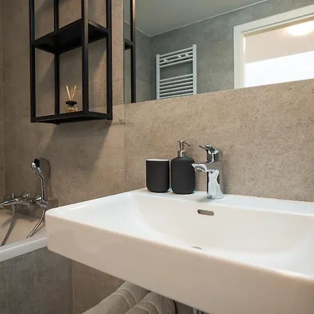 Double Floor With 2 Terraces On Rooftop * Vienna