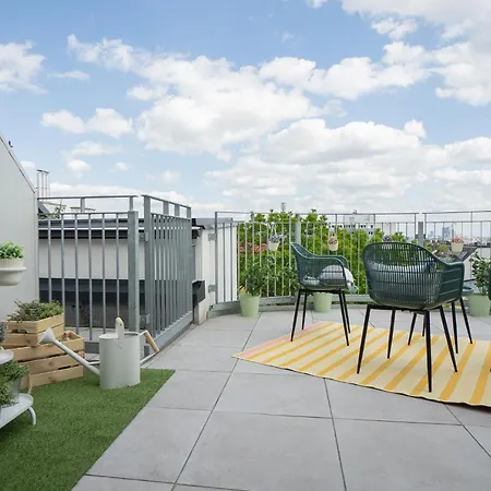 Double Floor With 2 Terraces On Rooftop Apartment Vienna