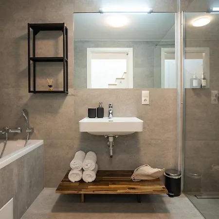 Double Floor With 2 Terraces On Rooftop * Vienna