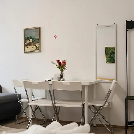 Spacious & Pleasent 2br Apt. Near Milenium Tower *