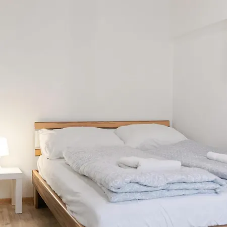 Spacious & Pleasent 2br Apt. Near Milenium Tower Apartment