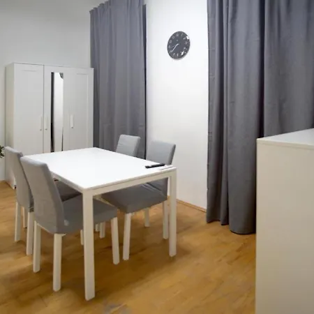 Apartment Modern Residences *