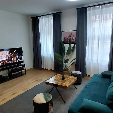 Maria Hilf 1-2 Double By Interhome Apartment