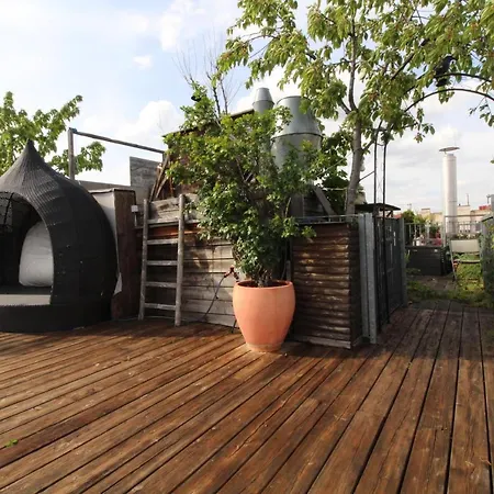 Rooftop Garden Loft 360 View Over Apartment