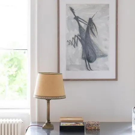 2-bedroom With Private Library