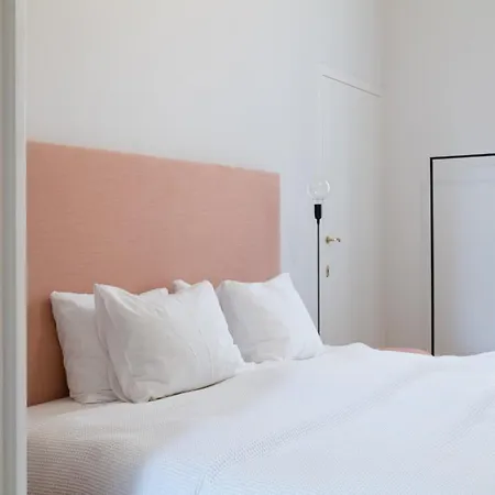 2-bedroom With Private Library * Vienna