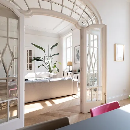 2-bedroom With Private Library Apartment