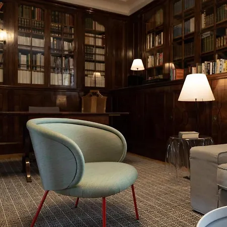 2-bedroom With Private Library Apartment