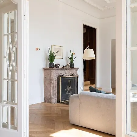 2-bedroom With Private Library Apartment *