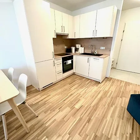 Forsthaus 30 Free Garage Apartment Vienna