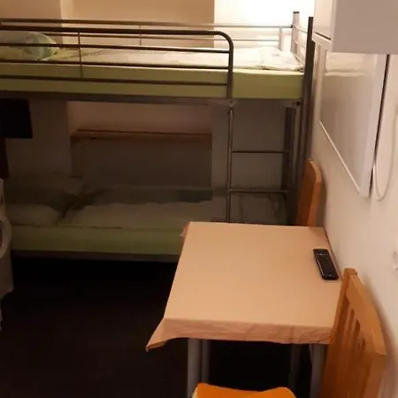 Monteapartments Belvedere 10 Minutes To Downtown * Vienna