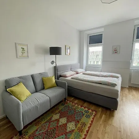 Comfortable 1100 With Contactless Check-in *