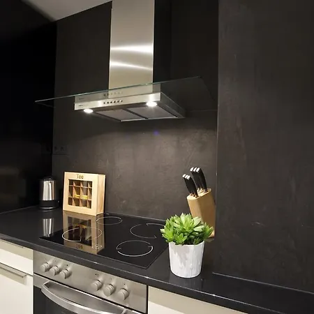 The Square Apartment