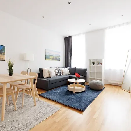 Apartmán Charming Near Center