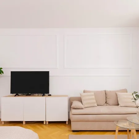 Designer Near Schoenbrunn Βιέννη