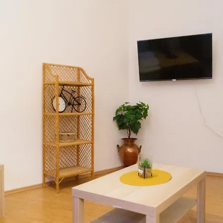 Apartment Economy 1br Well Connected To The Whole *