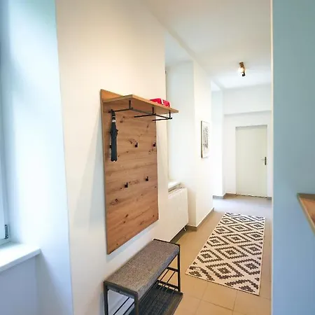 Trendy 3 Zentral Gelegen Apartment