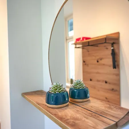 Trendy 3 Zentral Gelegen Apartment Vienna