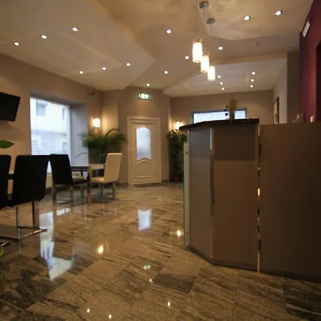 De Lux 3* Vienna