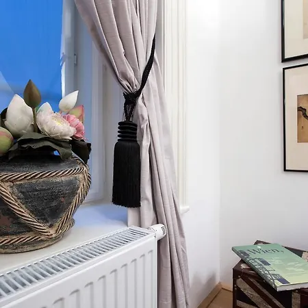 Schottenring Apartment *