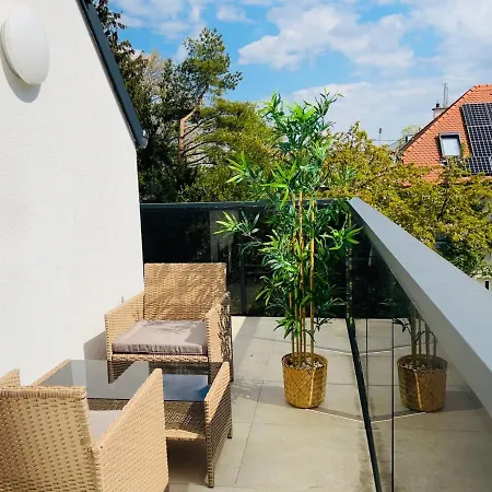 Modern - Free Parking - Balcony Apartment Vienna