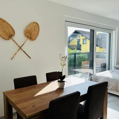Modern - Free Parking - Balcony Apartment Vienna
