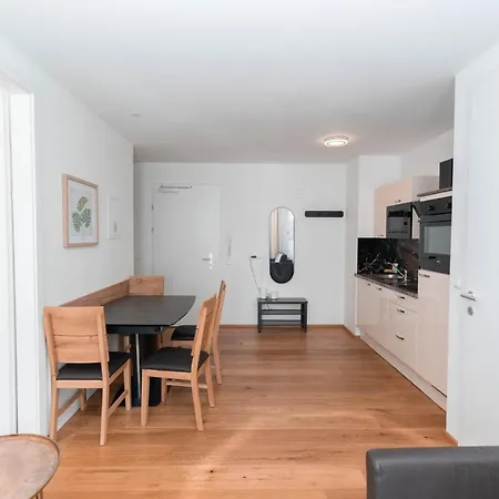 Modern With Big Balcony Near City Center Vienna