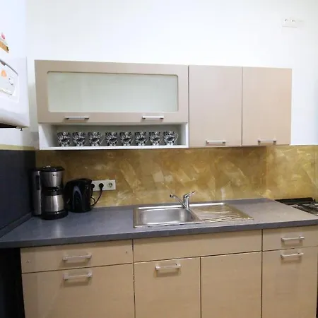 Apartment Private Double Bedroom Rf2 *