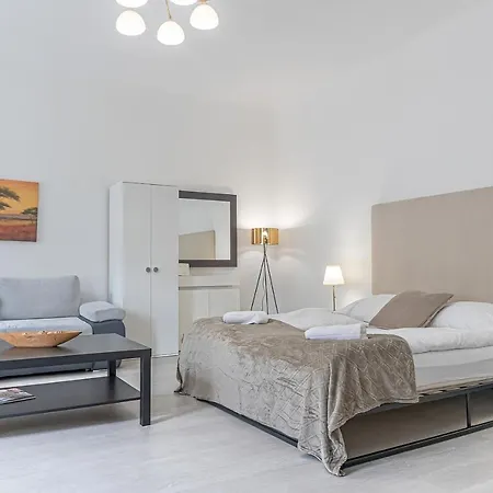 Stunning - Ideal For 3 People * Vienna