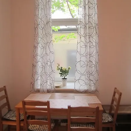 Mariahilfer Apartment Vienna