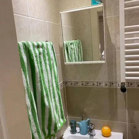 Grosszugiges 2-br-apt Im Zentrum * Viena