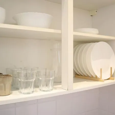 Bloom - Cozy Apartment, 5 Stops To Center *