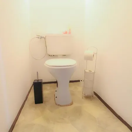 Ss Family 3 Bedroom In Praterstern Area Dw8 Apartment
