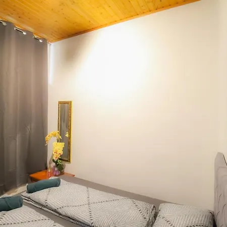 Ss Family 3 Bedroom In Praterstern Area Dw8 * Vienna