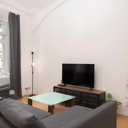 Spacious Apt In Perfect Location For Family * Vienna