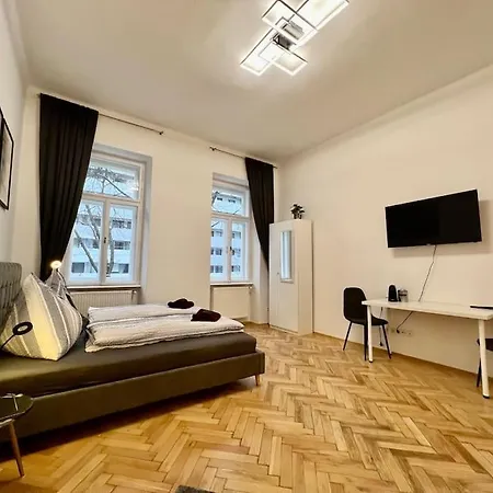 Apartment Little Cozy - Enjoy Viennas Spring Season Vienna