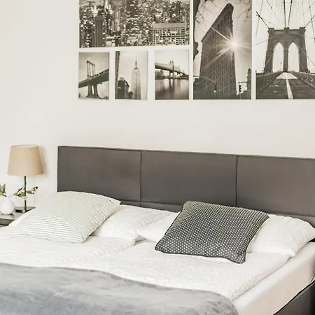 Apartment Feelhome-karmeliterviertel-6 Gaeste-wifi-smart Tv